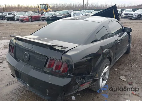 2008 Ford Mustang Gt Deluxe/Gt Premium z USA, uszkodzony, nr VIN 1ZVHT82HX85186024